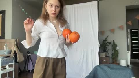 dori not holy get my tg channel with link from description under last photo online show from 3, 4, 2026