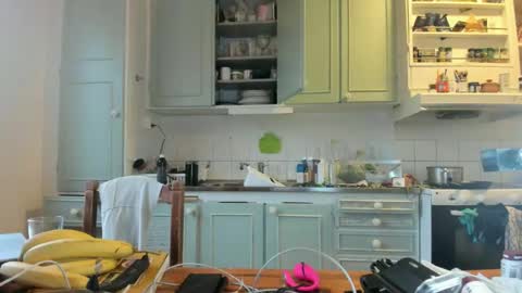 Snapshot of hombresalvatge chatting on 17, 7, 2026 Jaig online show from 17, 7, 2026