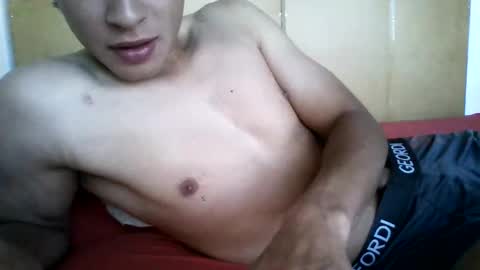 juan chard homme online show from 11, 6, 2026
