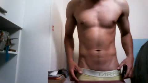 juan chard homme online show from 11, 6, 2026