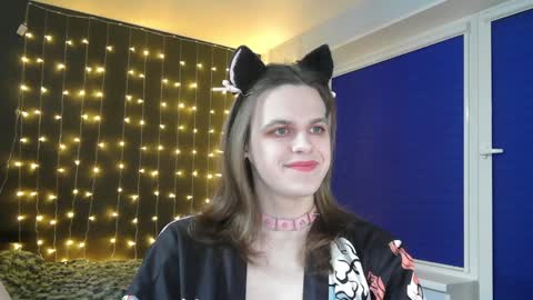 Honelints boyblonde hair AsterMIntfemboybrown hair online show from 14, 1, 2025
