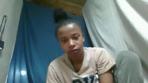 Snapshot of honeria98 chatting on 16, 3, 2026 honeria98 online show from 16, 3, 2026