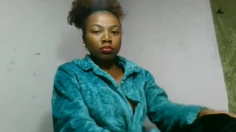 Snapshot of honeria98 chatting on 25, 6, 2026 honeria98 online show from 25, 6, 2026
