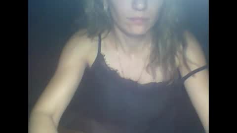 honey0bunny35 online show from 2, 12, 2024