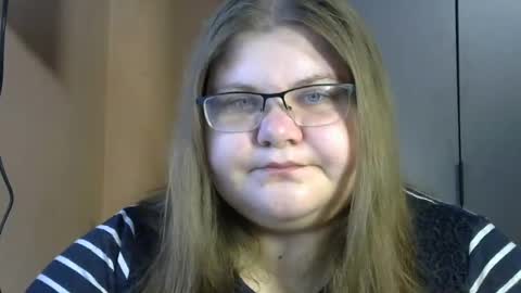 Snapshot of honey_bunny_x chatting on 17, 7, 2026 Bunny online show from 17, 7, 2026