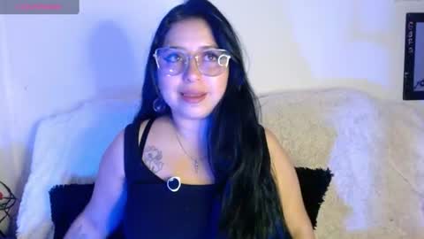 Snapshot of honey_buns_1 chatting on 13, 7, 2026 mimi online show from 13, 7, 2026