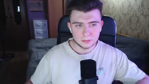 Wolfy online show from 9, 8, 2026