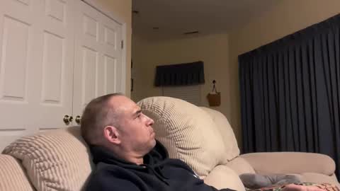 honey_man14 online show from 28, 2, 2025