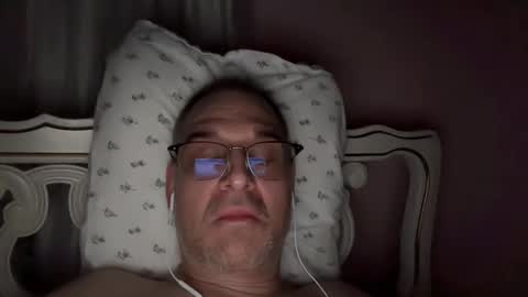 honey_man14 online show from 10, 3, 2025