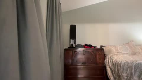 honey_man14 online show from 15, 6, 2026