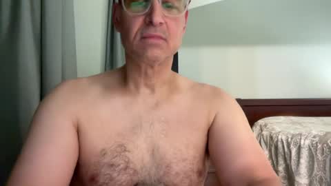 honey_man14 online show from 27, 7, 2026