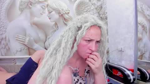 CHRISTIE and HERALD online show from 10, 1, 2026