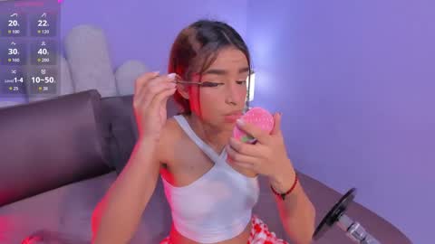 Snapshot of honey_sofii_ chatting on 30, 5, 2026 honey_sofii_ online show from 30, 5, 2026