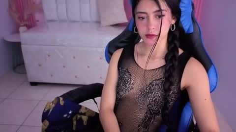 Snapshot of honey_torres_sub chatting on 5, 5, 2026 HONEY online show from 5, 5, 2026
