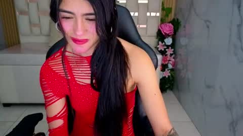 Snapshot of honey_torres_sub chatting on 25, 7, 2026 HONEY online show from 25, 7, 2026