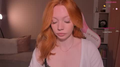 honeyautumn online show from 10, 4, 2026