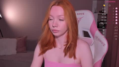 Snapshot of honeyautumn chatting on 30, 4, 2026 honeyautumn online show from 30, 4, 2026
