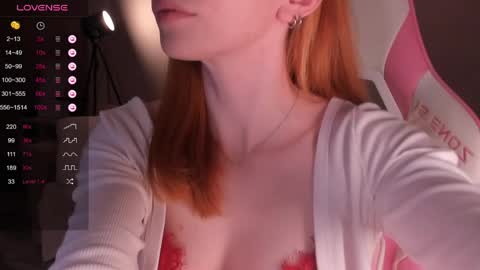Snapshot of honeyautumn chatting on 24, 5, 2026 honeyautumn online show from 24, 5, 2026