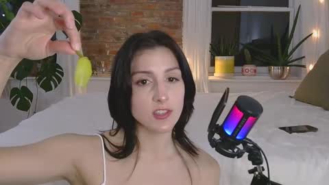 honeybbxx online show from 6, 3, 2025