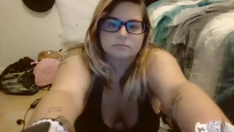 HoneyBear online show from 22, 10, 2025