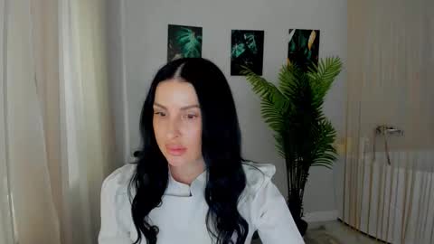 Snapshot of honeyblossome chatting on 11, 5, 2026 Jacqueline online show from 11, 5, 2026