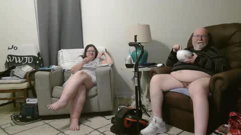 Snapshot of honeybuns344636 chatting on 22, 1, 2025 Honey online show from 22, 1, 2025