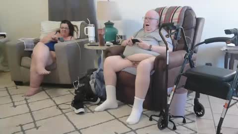 Snapshot of honeybuns344636 chatting on 28, 2, 2025 Honey online show from 28, 2, 2025