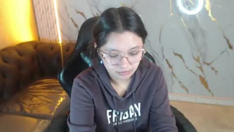 Snapshot of honeydoll_tf chatting on 19, 6, 2026 honeydoll_tf online show from 19, 6, 2026