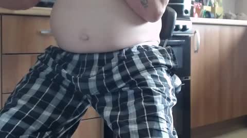 Snapshot of honeymaster290 chatting on 8, 2, 2025 honeymaster290 online show from 8, 2, 2025