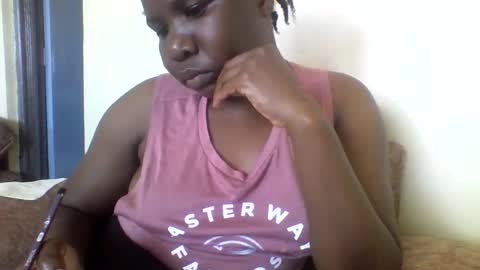 Honeymuny online show from 14, 11, 2025