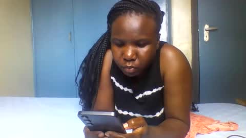 Honeymuny online show from 18, 12, 2025