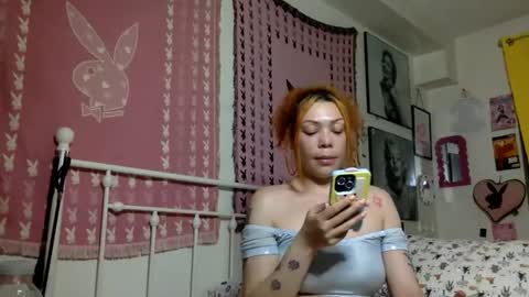 Snapshot of honeyruby chatting on 19, 5, 2026 Ruby Sparks online show from 19, 5, 2026