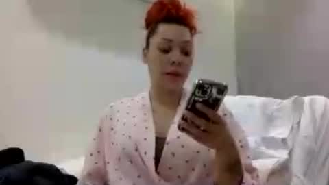 Snapshot of honeyruby chatting on 4, 7, 2026 Ruby Sparks online show from 4, 7, 2026