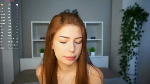 Snapshot of honneybunneey chatting on 27, 10, 2025 honneybunneey online show from 27, 10, 2025