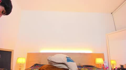 Snapshot of hoot_booys_ chatting on 15, 11, 2025 hoot_booys_ online show from 15, 11, 2025