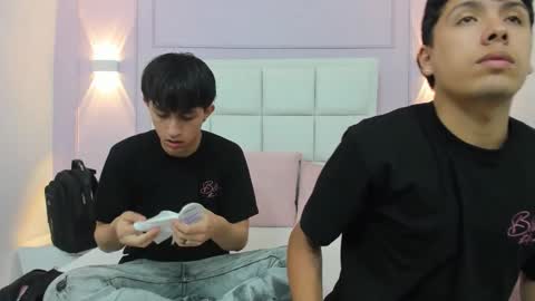 hoot_booys_ online show from 15, 1, 2026