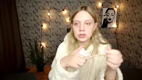 hope happyyy online show from 4, 3, 2025