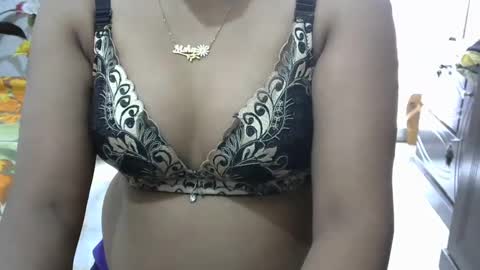 horneydesibaby online show from 23, 2, 2025