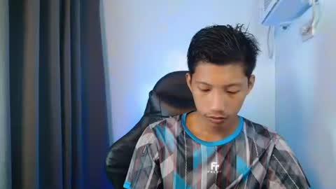 Snapshot of horny_asianmoreno chatting on 23, 9, 2025 ROGER online show from 23, 9, 2025