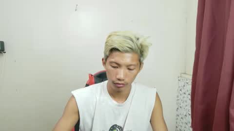 Snapshot of horny_asianmoreno chatting on 8, 1, 2026 ROGER online show from 8, 1, 2026