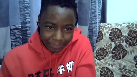 Snapshot of horny_baddie18 chatting on 24, 6, 2026 Leila online show from 24, 6, 2026