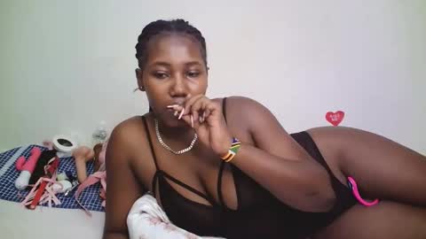 Snapshot of horny_cutiey chatting on 17, 4, 2026 cutiey online show from 17, 4, 2026