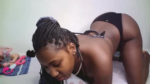 Snapshot of horny_cutiey chatting on 21, 4, 2026 cutiey online show from 21, 4, 2026