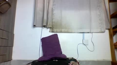 Snapshot of horny_soul1 chatting on 10, 2, 2025 horny soul1 online show from 10, 2, 2025
