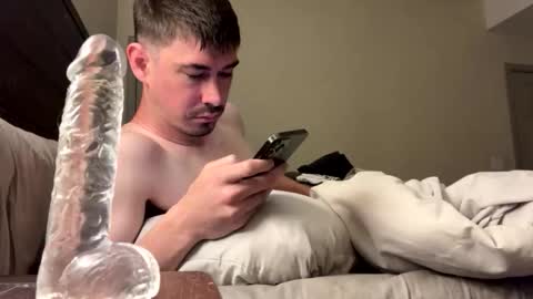 Justin 7 inches online show from 15, 11, 2025