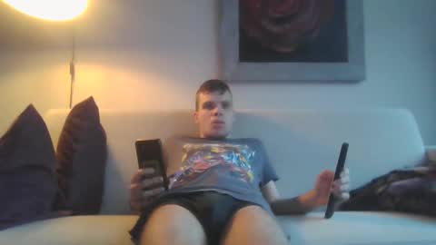 Snapshot of hornyboyivar chatting on 20, 10, 2025 hornyboyivar online show from 20, 10, 2025