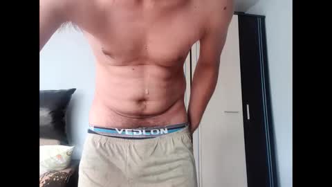hornyboyxxxy online show from 26, 4, 2026