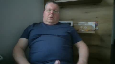 Snapshot of hornydick874303 chatting on 12, 12, 2024 Meikelmeier online show from 12, 12, 2024
