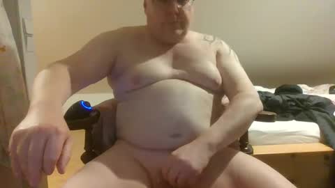 Snapshot of hornydick874303 chatting on 16, 1, 2025 Meikelmeier online show from 16, 1, 2025
