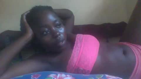 Snapshot of hornygal001 chatting on 6, 12, 2024 hornygal001 online show from 6, 12, 2024